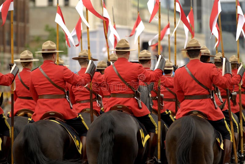Cavalieri di RCMP fotografie stock Cavalieri di RCMP fotografie stock