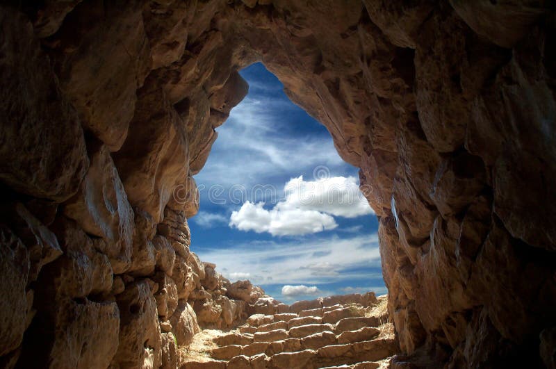 Vista da un fornitore di acqua nell'antica Micene, Grecia.