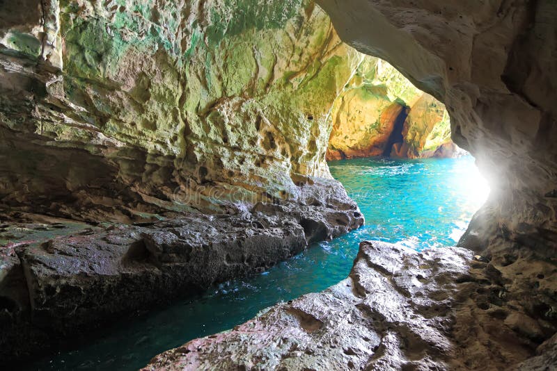 Caverne de mer image libre de droits Caverne de mer image libre de droits