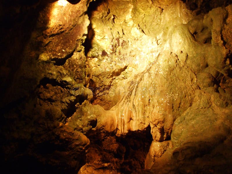 Caverne en cristal Kobelwald ou matrice Kristallhöhle Kobelwald Kristallhohle Kobelwald ou Kristallhoehle Kobelwald photos stock Caverne en cristal Kobelwald ou matrice Kristallhöhle Kobelwald Kristallhohle Kobelwald ou Kristallhoehle Kobelwald photos stock