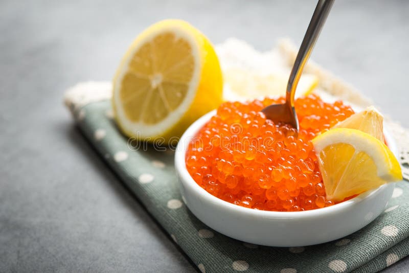 Caviar rojo foto de archivo. Imagen
