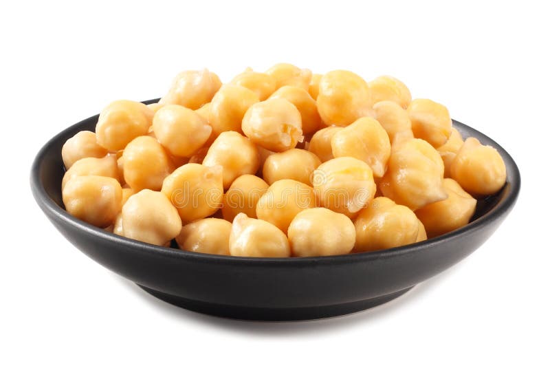 ceci in ciotola nera isolata su fondo bianco immagine stock libera da diritti ceci in ciotola nera isolata su fondo bianco immagine stock libera da diritti