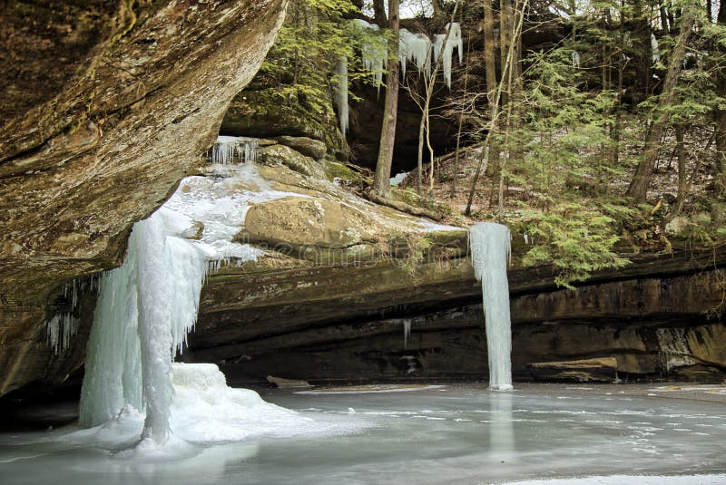 Cedar Falls стоковые фотографии rf Cedar Falls стоковые фотографии rf