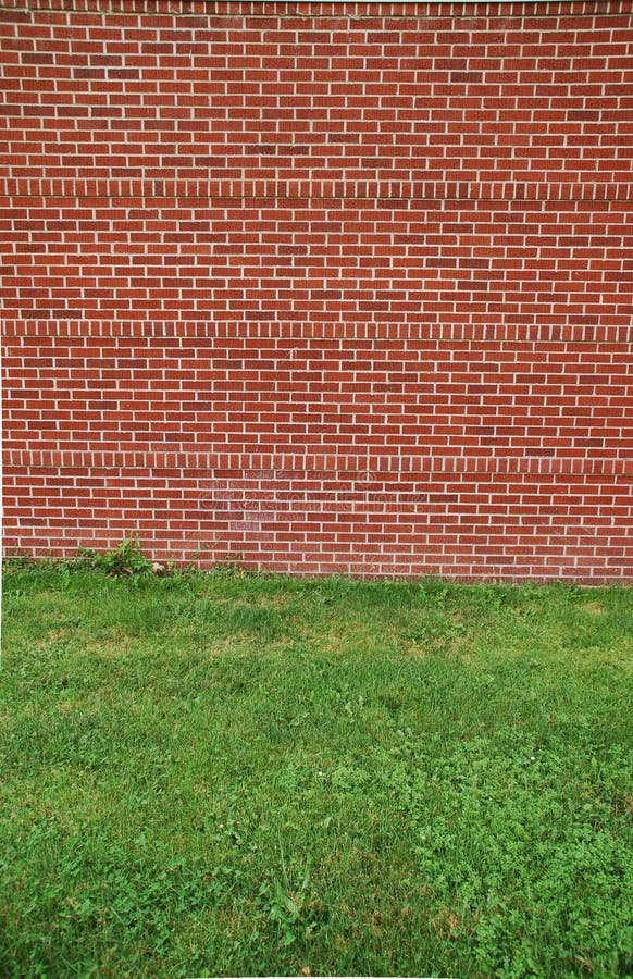 A new brick wall with 11 rows of horizontal bricks, and then 1 row of vertical. There's three vertical rows. A new brick wall with 11 rows of horizontal bricks, and then 1 row of vertical. There's three vertical rows.