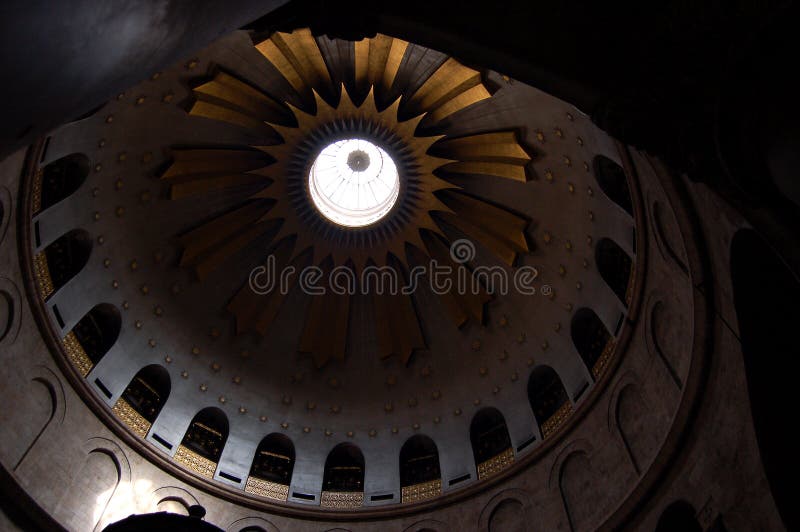 The ceiling of the church of the tomb.