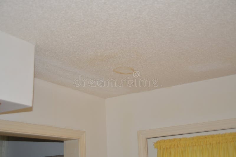 Ceiling Water Damage Stock Photos Download 1 017 Royalty