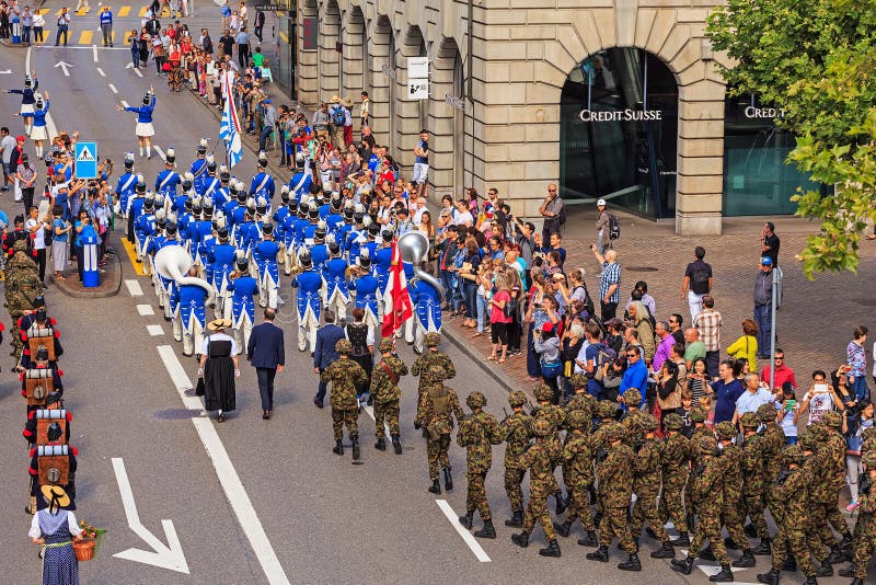 1º de agosto, dia da confederação, um feriado nacional na suíça, um banner  minimalista com a inscrição dia nacional da suíça