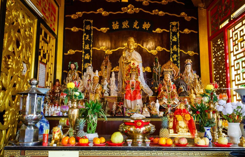 Celebración del Año Nuevo chino en el templo Saphan Hin imágenes de archivo libres de regalías Celebración del Año Nuevo chino en el templo Saphan Hin imágenes de archivo libres de regalías