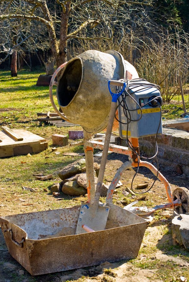 Cement Mixer In Garden Royalty Free Stock Photo Image 4889005