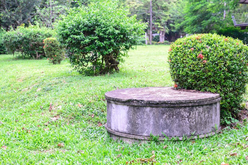 Cement septic tank for waste water royalty free stock photo Cement septic tank for waste water royalty free stock photo