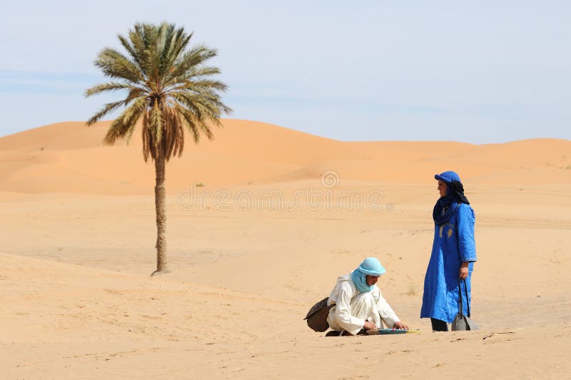 Cena marroquina do deserto