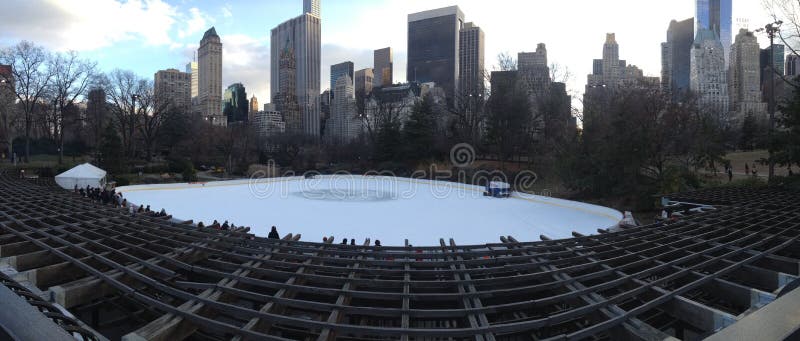 Central Park de piste de patinage de glace Wollman photos stock Central Park de piste de patinage de glace Wollman photos stock