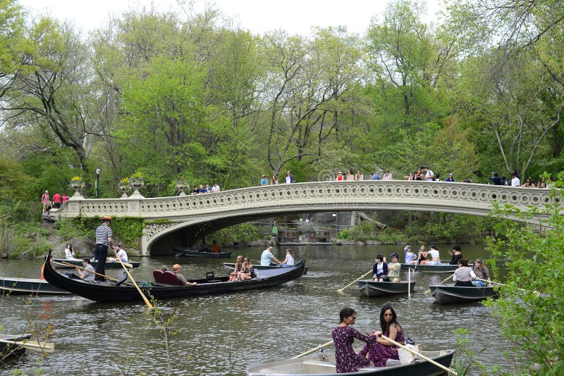 NYC Central Park Gondola editorial photo. Image of lake 14590356