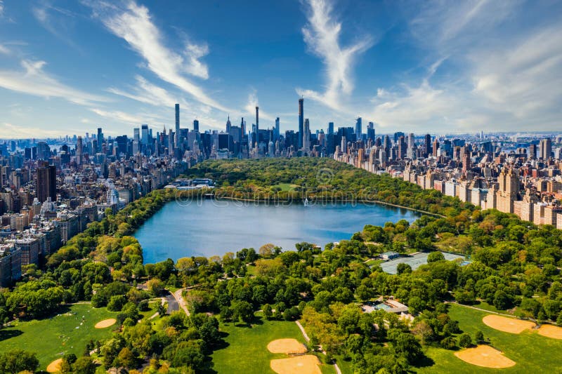 Central Park Vue Aérienne Manhattan New York. Parc Est Entouré De ...