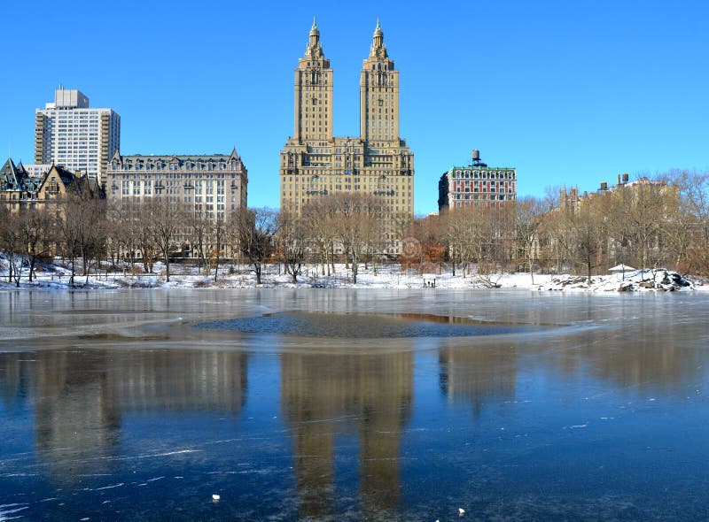 3,124 Central Park Winter 2c Nyc Stock Photos - Free & Royalty-Free ...