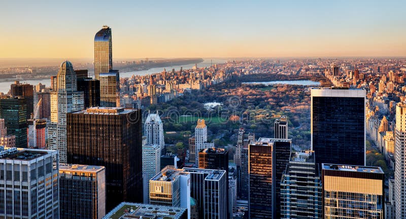 Central Park à New York au coucher du soleil images stock Central Park à New York au coucher du soleil images stock