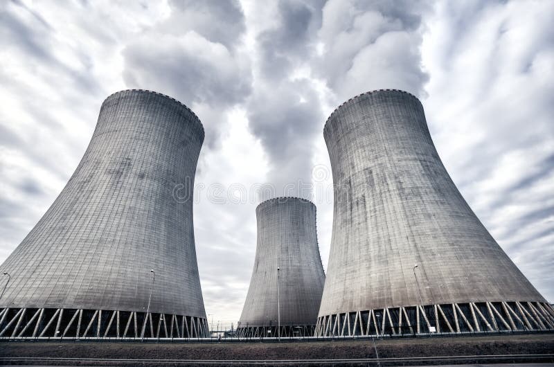 Centrale atomica in Temelin, repubblica Ceca, Europa immagini stock Centrale atomica in Temelin, repubblica Ceca, Europa immagini stock