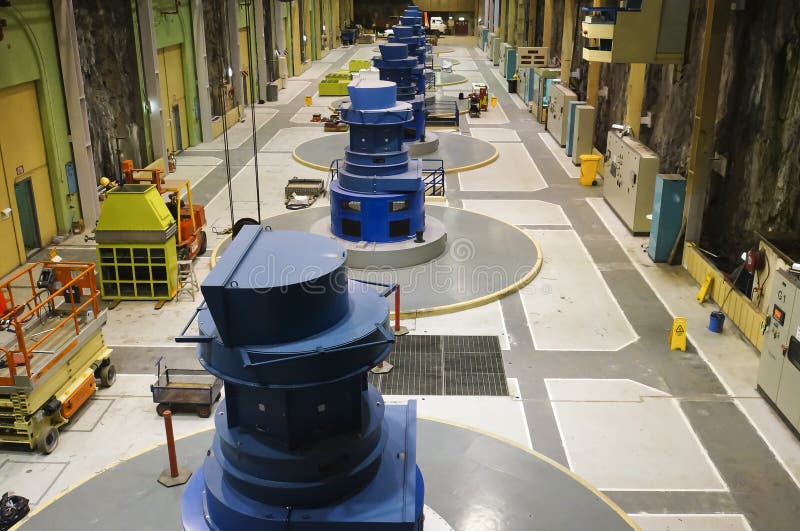 Centrale électrique hydraulique images libres de droits Centrale électrique hydraulique images libres de droits