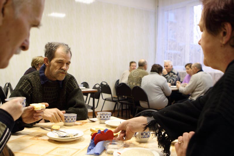centre obiadowy eldery socjalny obraz stock centre obiadowy eldery socjalny obraz stock