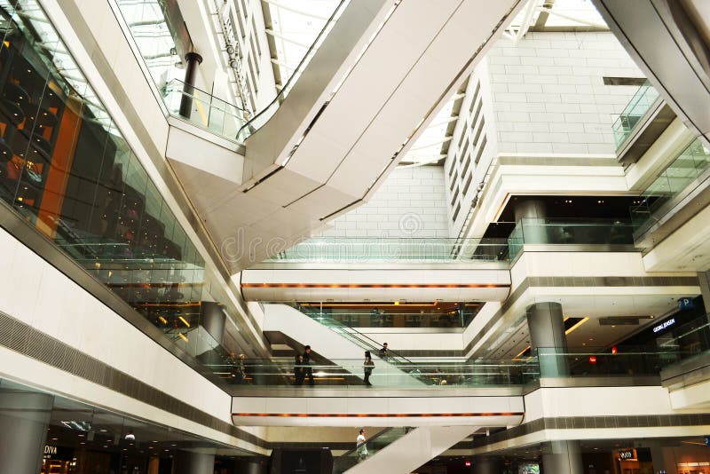 Centro commerciale di IFC di Hong Kong immagine stock libera da diritti Centro commerciale di IFC di Hong Kong immagine stock libera da diritti