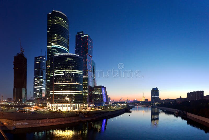 centro de negócios da Moscovo-cidade imagens de stock centro de negócios da Moscovo-cidade imagens de stock