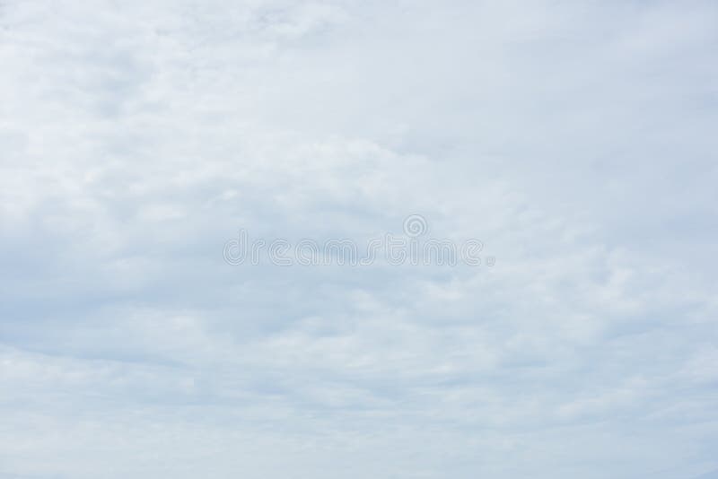 Cer albastru deschis pentru fundal royalty free stock images