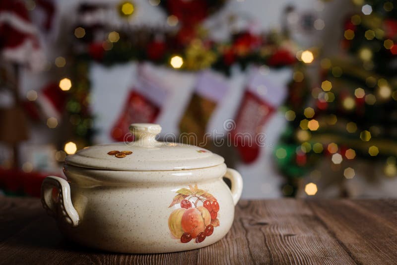 Ceramic Cooking Pot on Wooden Table. Stock Image Image of decorations, dinner 262595433