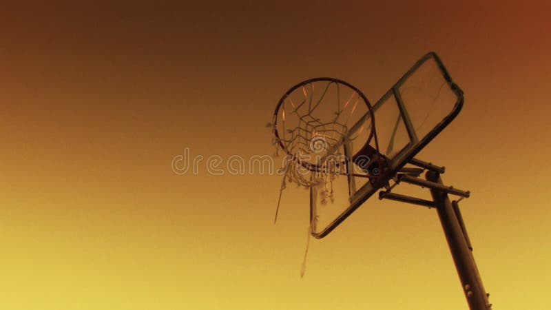 Panier De Basket à La Porte De La Chambre. Le Basket Frappe Le