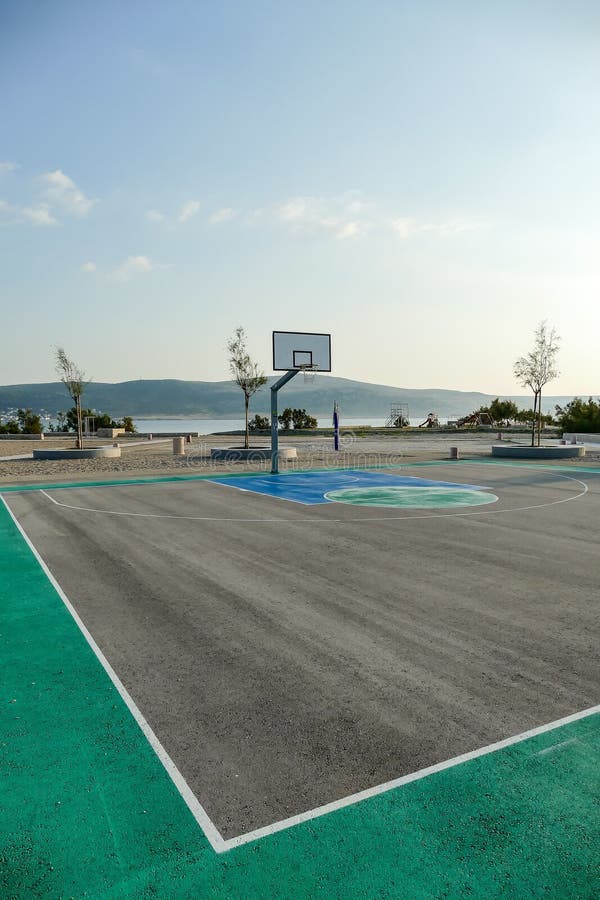 Cercle et réseau de Basketbal photos stock Cercle et réseau de Basketbal photos stock
