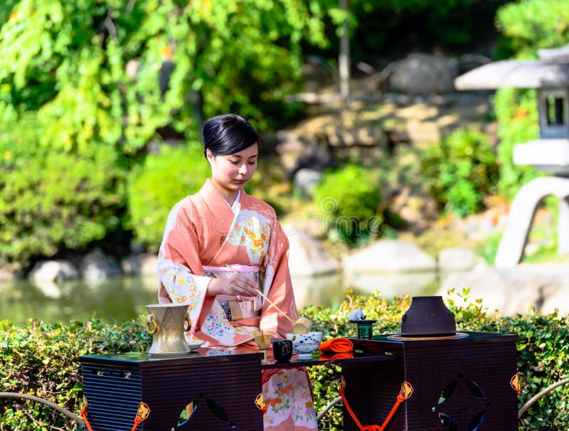Ceremonia de té japonesa imágenes de archivo libres de regalías Ceremonia de té japonesa imágenes de archivo libres de regalías
