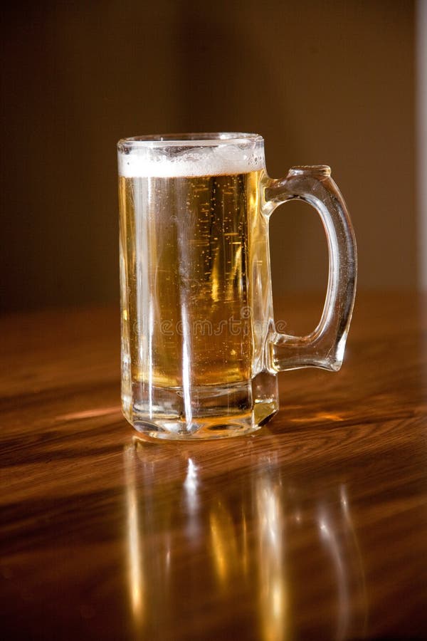 Cerveja & caneca fotografia de stock Cerveja & caneca fotografia de stock