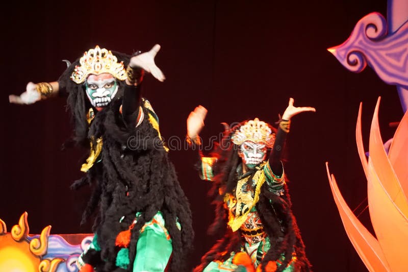 Cethetan Selomangleng Dance Editorial Stock Photo Image of indonesian indonesia: 273736023 Cethetan Selomangleng Dance Editorial Stock Photo Image of indonesian indonesia: 273736023