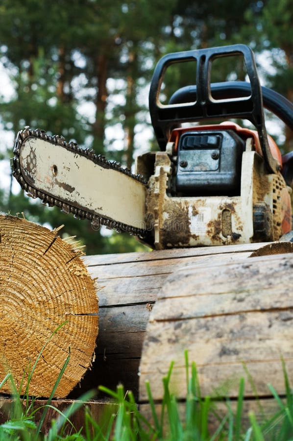Chain saw stock image. Image of lumberjack, demolition 39394235