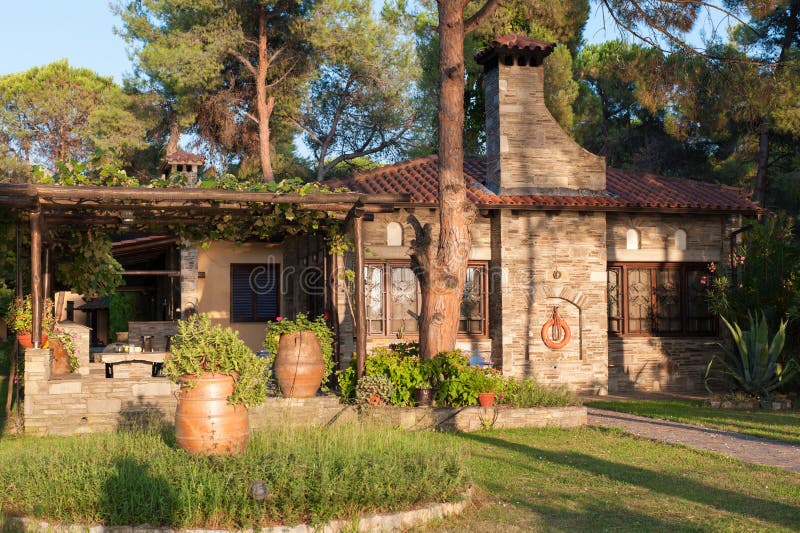 Chalkidiki, Casa De Campo Restaurada Imagen de archivo Imagen de