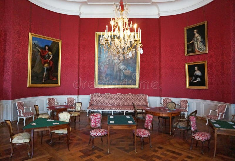 ChambordSchlossChateauInnenraum Stockfoto Bild von tabellen