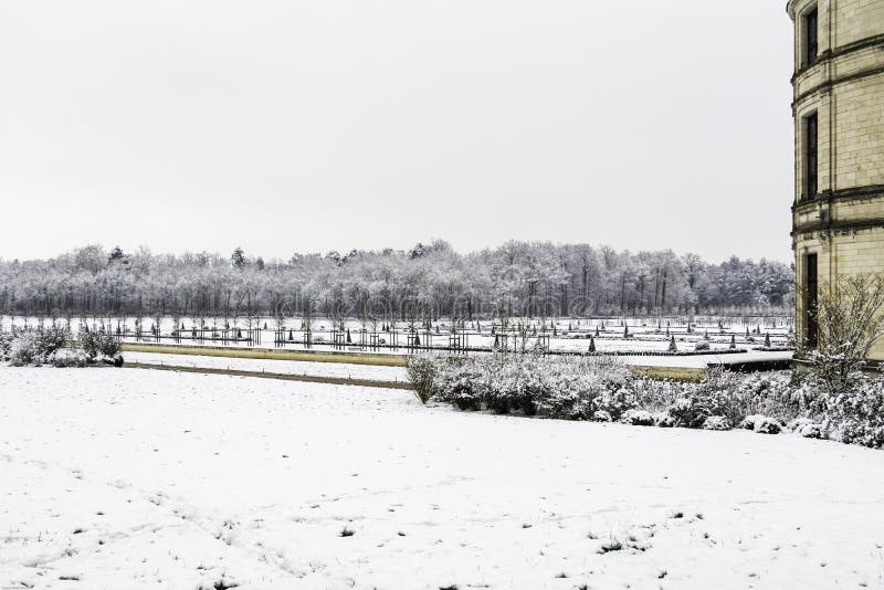 Chambordkastelen onder de sneeuw in Februari, de de Loire-Vallei, Frankrijk