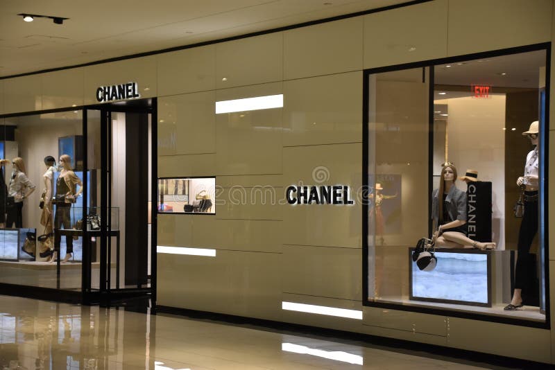 2,646 Chanel Store Stock Photos - Free & Royalty-Free Stock Photos from ...