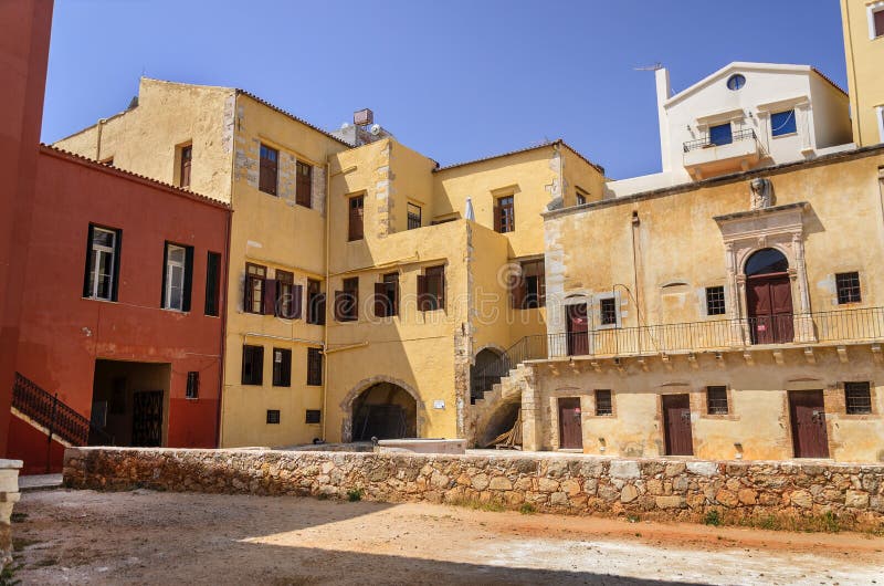Chania - 21 Mei - Oude stad. Het Maritieme Museum van Chania, Kreta, stock afbeeldingen Chania - 21 Mei - Oude stad. Het Maritieme Museum van Chania, Kreta, stock afbeeldingen
