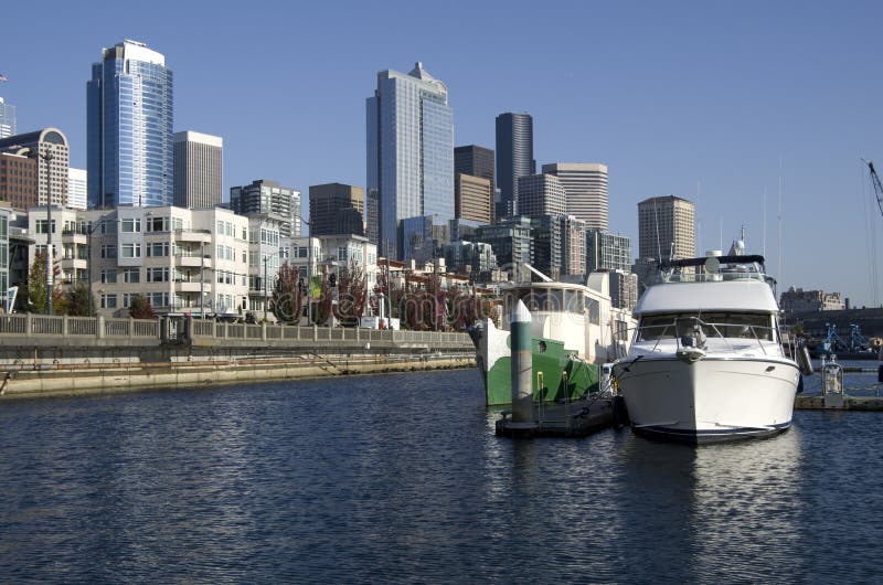 Chantier de construction navale au bord de mer de Seattle