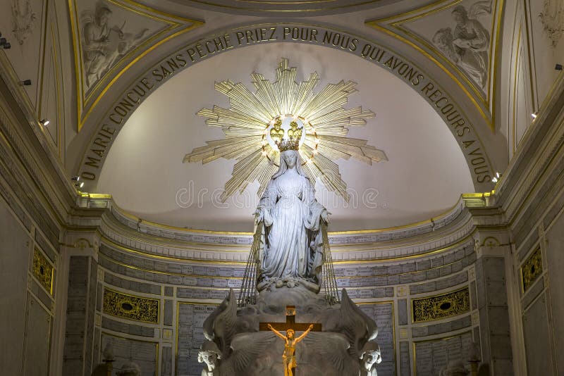 PARIS, FRANCE, SEPTEMBER 08, 2016 : interiors and details of Chapel of Our Lady of the Miraculous Medal, september 08, 2016, in Paris, France. PARIS, FRANCE, SEPTEMBER 08, 2016 : interiors and details of Chapel of Our Lady of the Miraculous Medal, september 08, 2016, in Paris, France