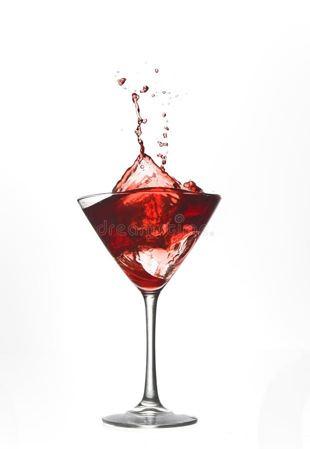 Chapoteo rojo de la bebida del coctel imagenes de archivo Chapoteo rojo de la bebida del coctel imagenes de archivo