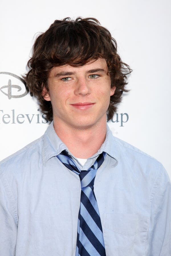 Charlie McDermott The Rising Star Of Hollywood