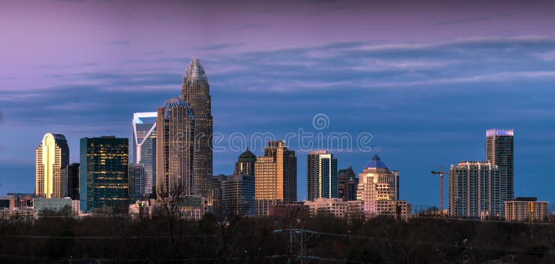 Charlotte, Nord-Carolina Winter Sunrise stockfoto Charlotte, Nord-Carolina Winter Sunrise stockfoto