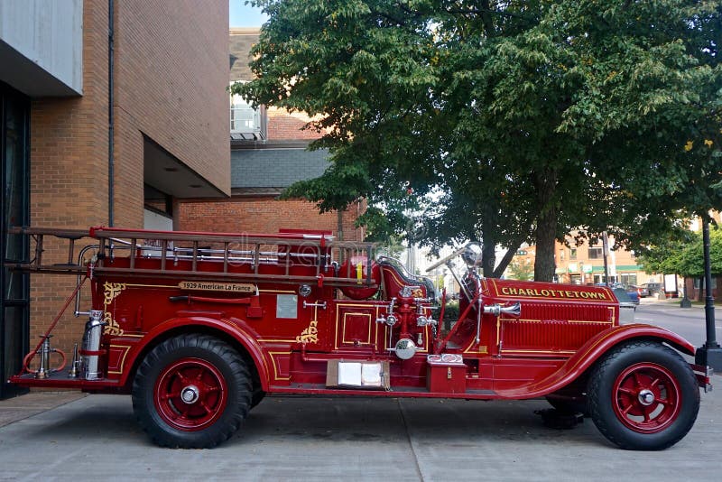 Charlottetown, Prince Edward Island, Canada: A 1929 American LaFrance-Foamite fire engine. On display outside the Charlottetown firehouse