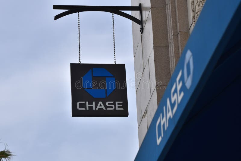 Chase savings account interest percentage