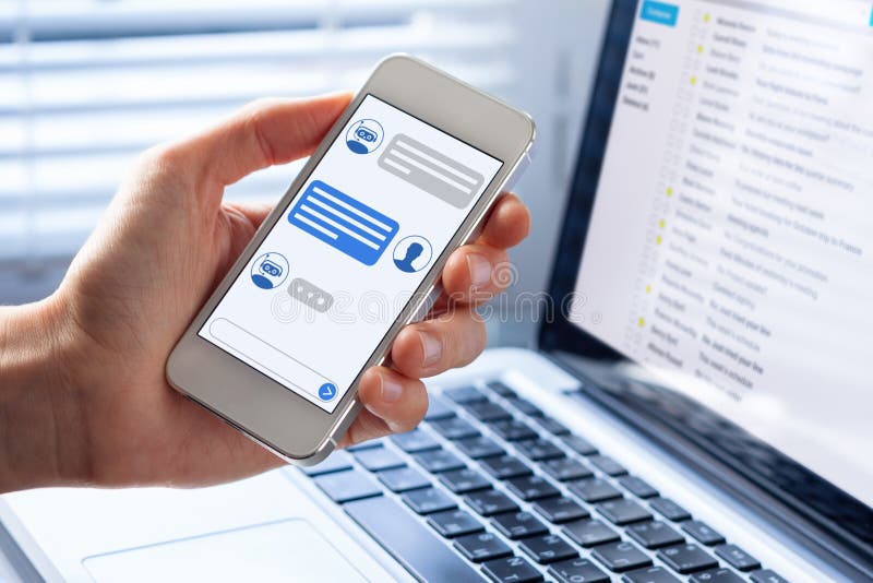 Chatbogesprek op smartphone screen app-interface met artificial intelligence-technologie voor virtuele assistent
