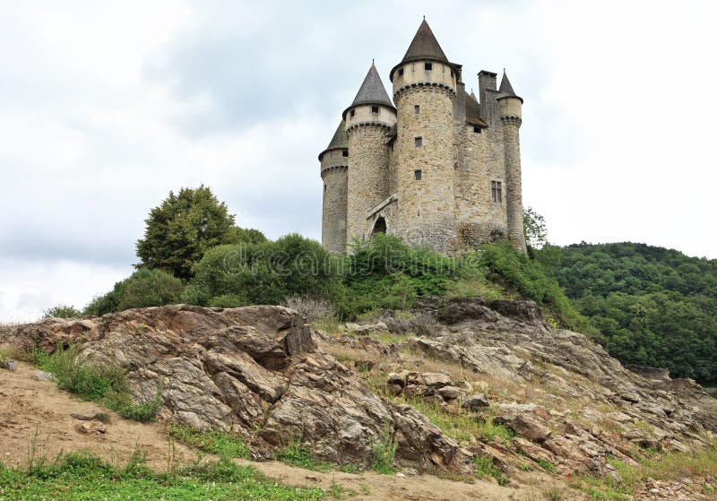 Chateau de Val dans Lanobre, France
