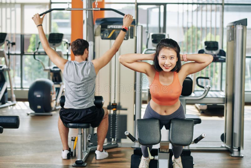 191 Lat Pulldown Woman Stock Photos - Free & Royalty-Free Stock