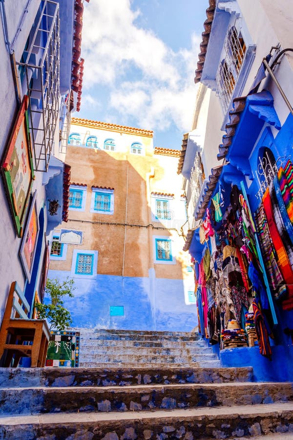 Rue Bleue Dans Chefchaouen, Maroc Photo stock Image du détail