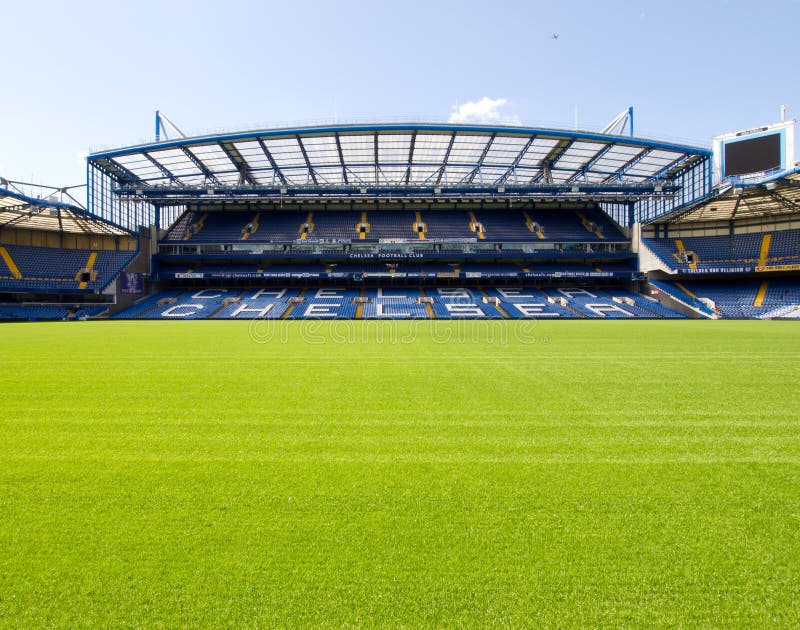 Stamford bridge chelsea hi-res stock photography and images - Alamy